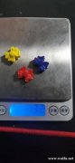 寻找这4款塑料珠，有模具的联系我，每款每