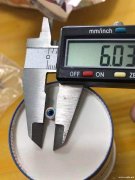 如图，求购此款眼睛的厂家，要现货，有这款
