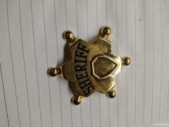 本厂有货外发加工，寻找有这款模具的压铸厂</strong>