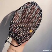 急 求购水钻口罩，数量50万个