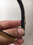 如图产品外发加工，找做如图葱皮包发圈加工