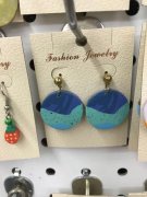 有软陶饰品需要定做，寻找可以定做款式的软