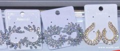 采购如图产品，寻图片款式的锆石耳环、或者</strong>