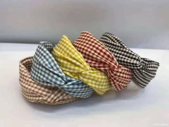 找外加工厂，做如图所示产品，有专业做布艺