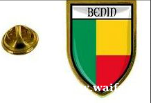 求购这两款别针胸针  