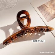 谁家有这款发夹，样品如图，有现货的请联系