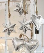 寻找有类似圣诞铁配件的厂家 ，