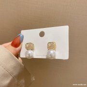 有没有做这种风格耳钉的工厂，如图所示，有