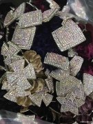 寻找做这些头绳的厂家，如图所示，非厂家勿