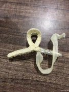 寻找做如图手工绕布发夹定制加工厂，有专业</strong>