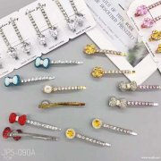 寻找做这些款货的厂家，如图所示，有的联系