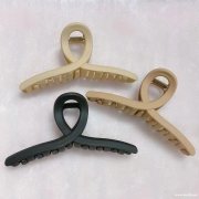 寻找有做这些发夹的厂家，如图所示，只要能