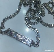 采购这款手机夹，如图所示，有的联系电话