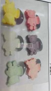 请问谁家有如图9公分的发夹，有的老板联系</strong>