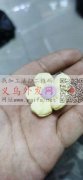 谁有这种小花，找会做这种花的工厂，有的请</strong>