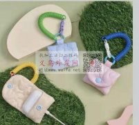 采购如图这个卡包，要成品，有做这个的联系