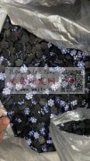 找能做图内配饰的义乌加工厂，能做的微信与</strong>