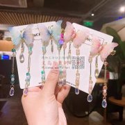 找能做如图儿童汉服发饰的工厂，款式精致，</strong>