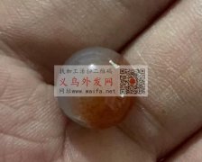 哪里有样图中这款玻璃珠？直径是12cm的</strong>