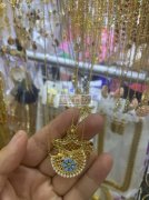 有没有做图片上饰品的厂家，需要能做的生产