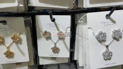 【找现货】图里面样式的项链和吊坠要现货3