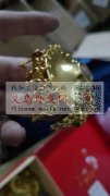 寻做上挂圈的加工厂，哪里有做图上这样的，</strong>