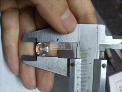 谁家有这个裸钻？找现货，请有现货的联系我