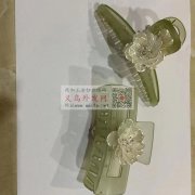 寻找做图里这款发爪的现货厂家，哪里有做的</strong>