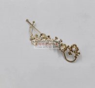 找做夹子加工厂，需要图片中这三款夹子，请