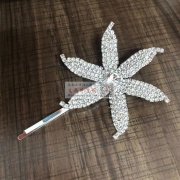 图里款发饰找做的厂家，哪家有做的，有货的</strong>