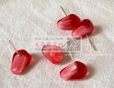 求找样图这款耳钉，哪家有做这种的，有做的</strong>