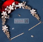 现求购图片中新娘发饰，要现货，做的老板联