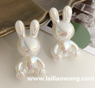 求购图中亚克力产品，找做这款配件的厂家，有做的老板联系我</strong>