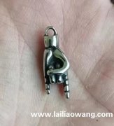 图所示这款不锈钢配件找做的厂家，有做这款现货的老板联系我，微</strong>