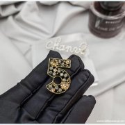 有大量求购图片这款胸针，找做这款胸针的现货厂家，有货的厂家联</strong>