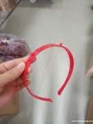 图：此款头箍找生产厂家，量大，请有做的老板联系我</strong>