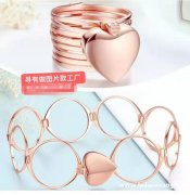 图内这个产品哪有做的工厂，找做这个款式的工厂，有能做这个产品</strong>