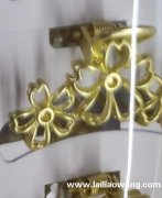 图：此款夹子4.5公分大的，找有货的压铸厂，请有的联系一下</strong>