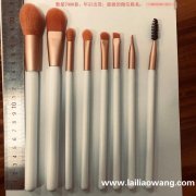 需求购图中眼影刷数量7000套，年后出货，哪有能做的工厂，有</strong>