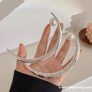 找有这两款货的厂家，有图片现货的联系，加微信，不要打电话</strong>
