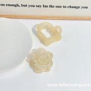 大量求购图中这款发夹，找做这款发夹的工厂，请有做的老板联系</strong>