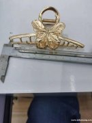 这款合金抓夹需要1820个，做这款压铸合金夹毛胚的联系</strong>