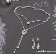 找成品爪链饰品的工厂，有单外发，专业做图片成品的工厂联系</strong>