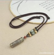 这款吊坠需要3000套，找做这款六字真言吊坠，有做的厂家联系</strong>