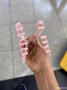 如图样式，找这个夹子底胚的厂家