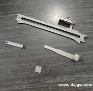 谁家专业做切割的，有能做的加工厂联系我