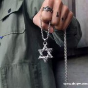 谁家有这几个磨具，有磨具的压铸厂联系