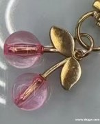 寻粘珍珠手工加工厂，能做的联系</strong>