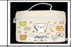 采购此款文具包，尺寸为：21.2CMX14CMX12CM</strong>