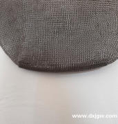 图上这种款式的不锈钢包包，有专业做的工厂来联系